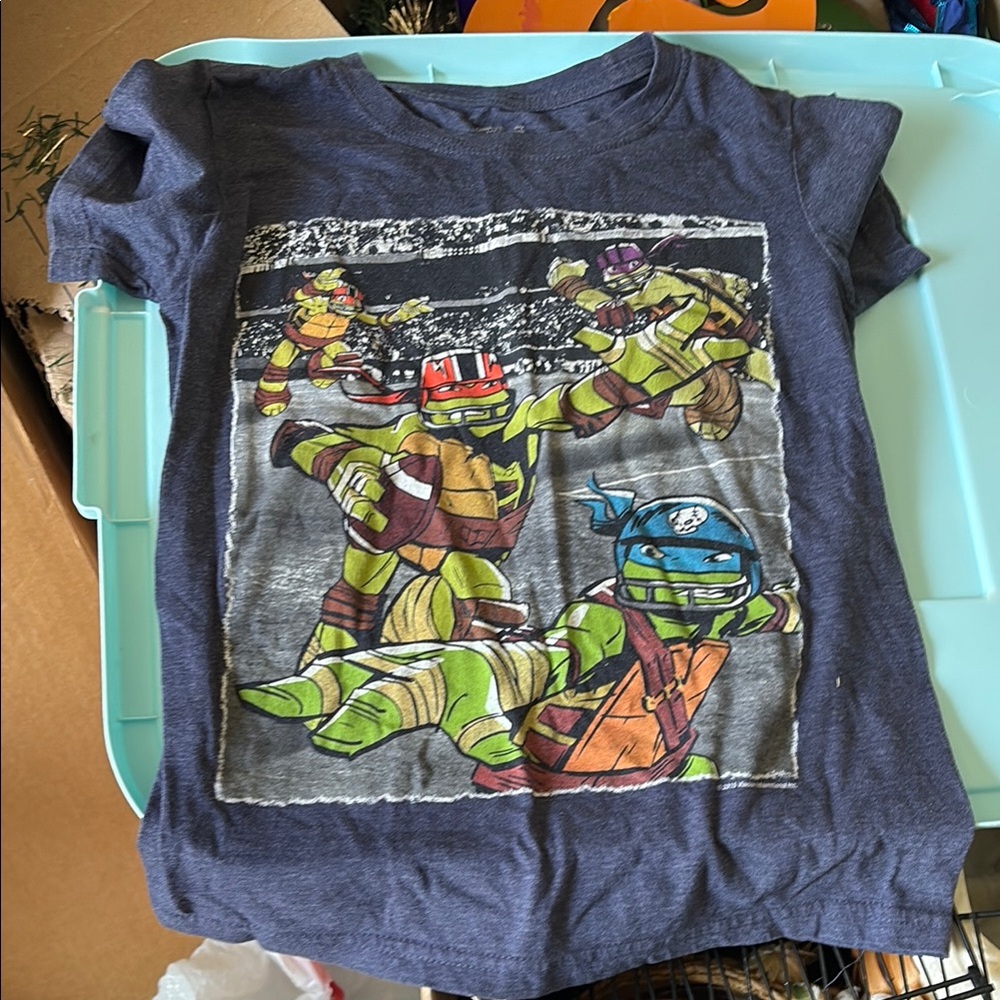 GAP Kids Charcoal Graphic Tee